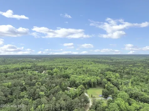 552 Colonial Landing Road SE Bolivia NC 28422