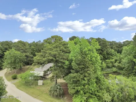552 Colonial Landing Road SE Bolivia NC 28422