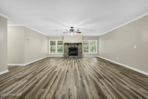 552 Colonial Landing Road SE Bolivia NC 28422