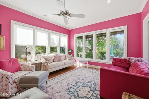932 Small Drive Elizabeth City NC 27909