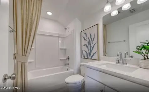 391 La Mer Loop Shallotte NC 28470