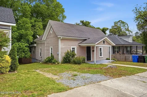 204 W Hill Street Benson NC 27504