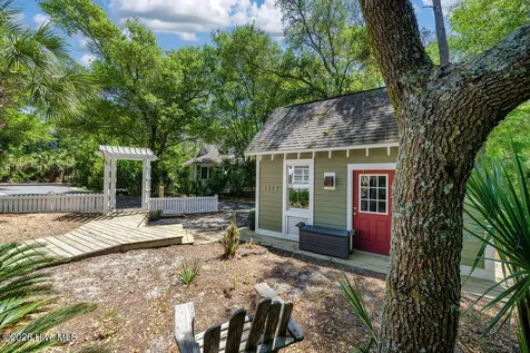 5 Grove Court Bald Head Island NC 28461