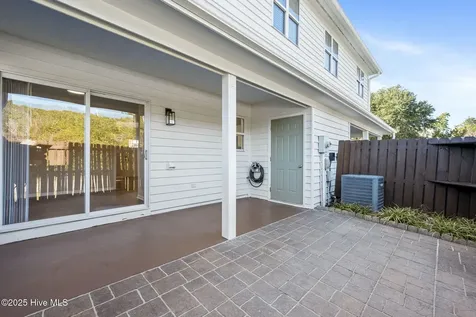 8817 Janell Court Emerald Isle NC 28594