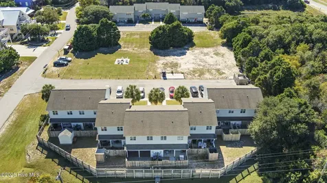 8817 Janell Court Emerald Isle NC 28594