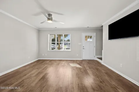 8817 Janell Court Emerald Isle NC 28594