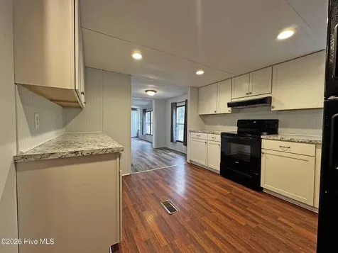 156 Countryside Drive Aberdeen NC 28315