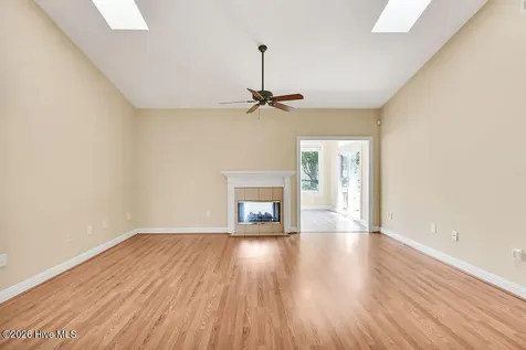 4418 Willow Moss Way Southport NC 28461