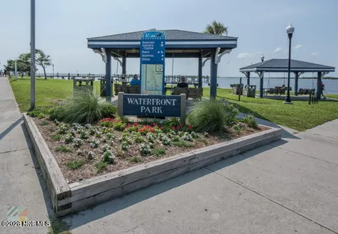 4418 Willow Moss Way Southport NC 28461