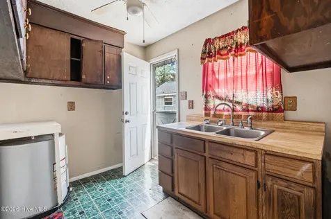 506 Charlotte Street Hamlet NC 28345