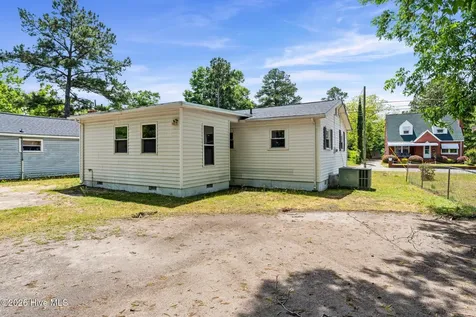 506 Charlotte Street Hamlet NC 28345