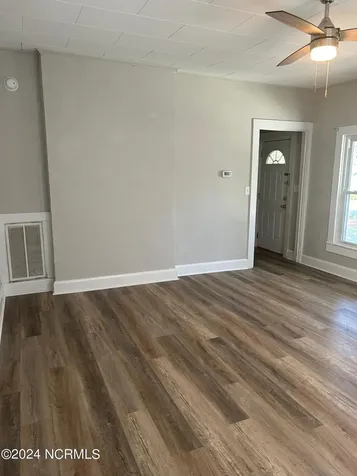 240 E New Hampshire Avenue Southern Pines NC 28387