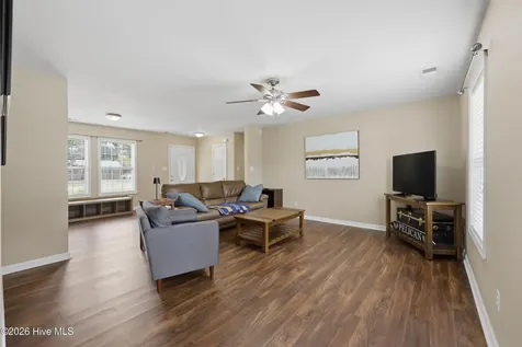 602 Forest Park Road Elizabeth City NC 27909