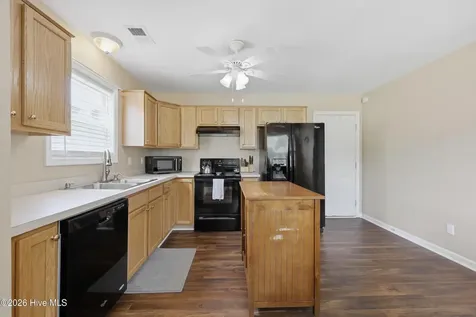 602 Forest Park Road Elizabeth City NC 27909