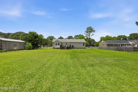 602 Forest Park Road Elizabeth City NC 27909