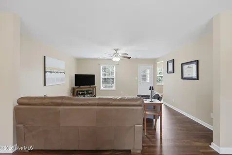 602 Forest Park Road Elizabeth City NC 27909