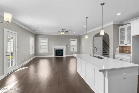 2712 Frances Court Grimesland NC 27837
