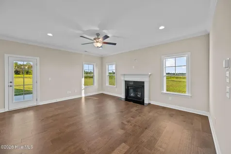 2712 Frances Court Grimesland NC 27837