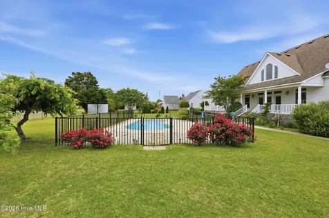 103 Bunch Road Aydlett NC 27916