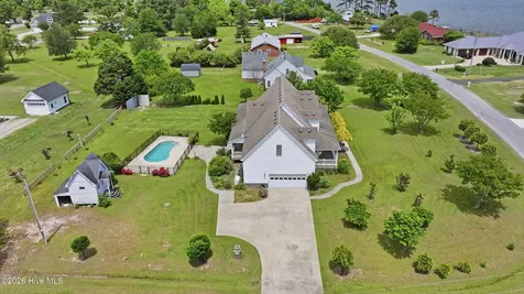 103 Bunch Road Aydlett NC 27916