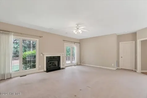 5 Oak Tree Lane Pinehurst NC 28374