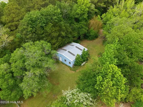 104 Old River Road Beaufort NC 28516