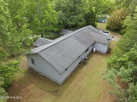 104 Old River Road Beaufort NC 28516