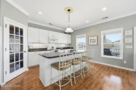 3055 3rd Street Surf City NC 28445