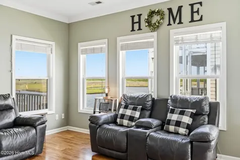 3055 3rd Street Surf City NC 28445
