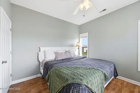 3055 3rd Street Surf City NC 28445
