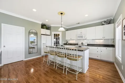 3055 3rd Street Surf City NC 28445