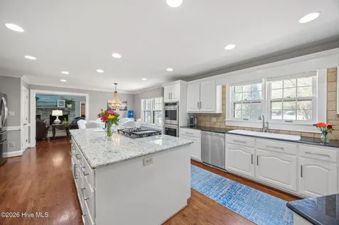 120 Robin Road Greenville NC 27858