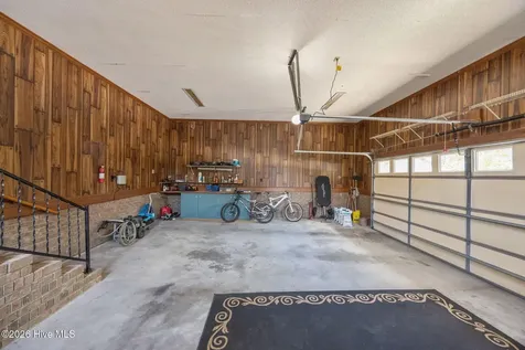 120 Robin Road Greenville NC 27858