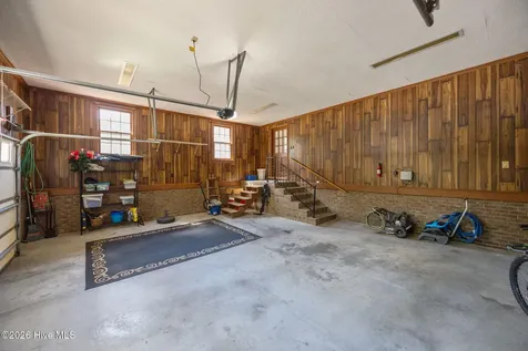 120 Robin Road Greenville NC 27858