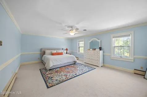 120 Robin Road Greenville NC 27858