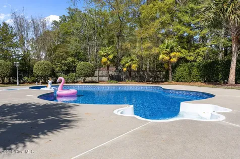 120 Robin Road Greenville NC 27858