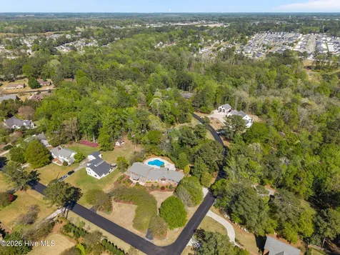 120 Robin Road Greenville NC 27858
