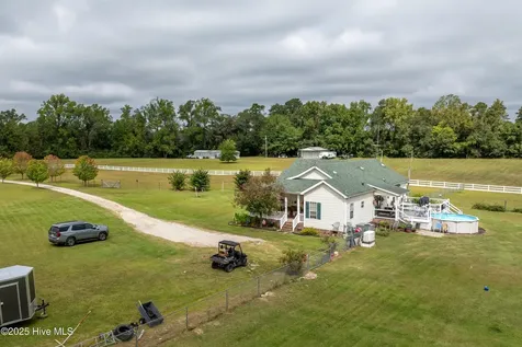 330 Boyd Lane Cove City NC 28523