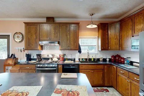 330 Boyd Lane Cove City NC 28523