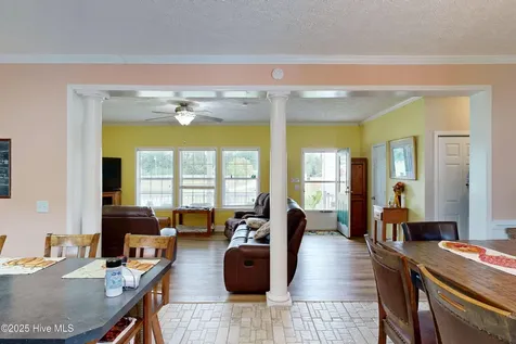 330 Boyd Lane Cove City NC 28523