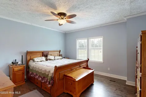 330 Boyd Lane Cove City NC 28523