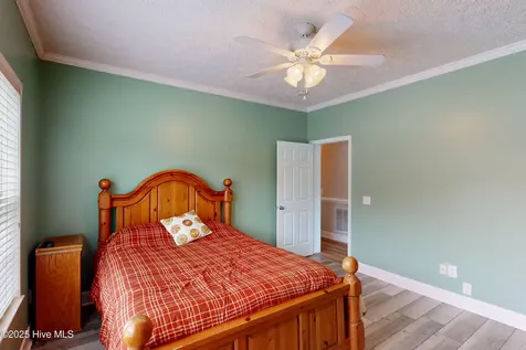 330 Boyd Lane Cove City NC 28523