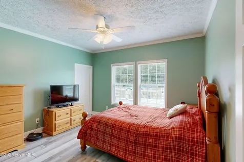 330 Boyd Lane Cove City NC 28523