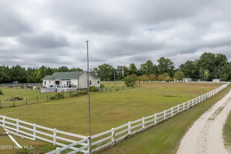 330 Boyd Lane Cove City NC 28523