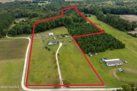 330 Boyd Lane Cove City NC 28523