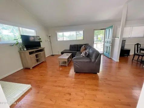1 Quarterdeck New Bern NC 28562
