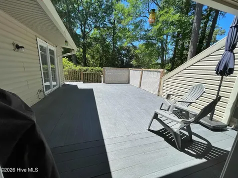 1 Quarterdeck New Bern NC 28562