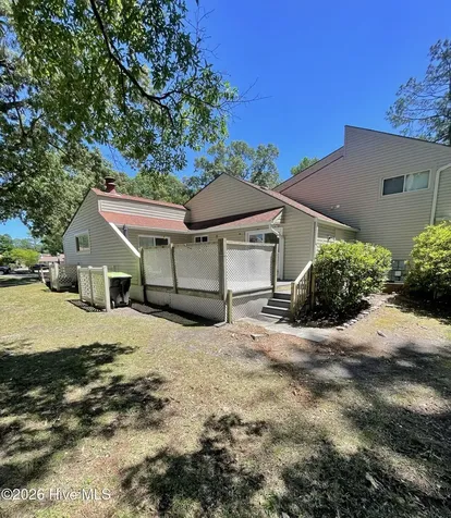 1 Quarterdeck New Bern NC 28562
