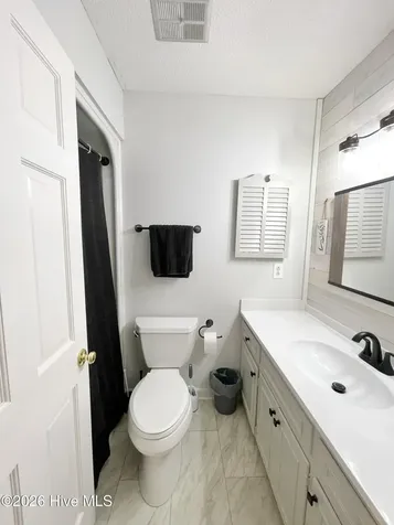 1 Quarterdeck New Bern NC 28562