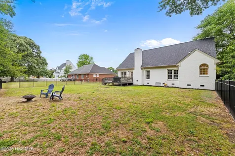 210 Creekside Drive Goldsboro NC 27534